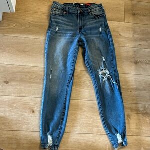 Jean’s celebrity pink brand